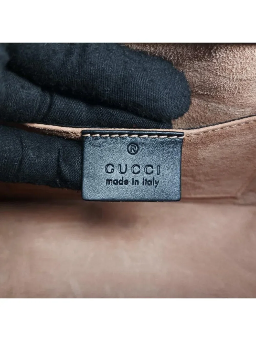 Gucci Sylvie Black Leather Shoulder Bag